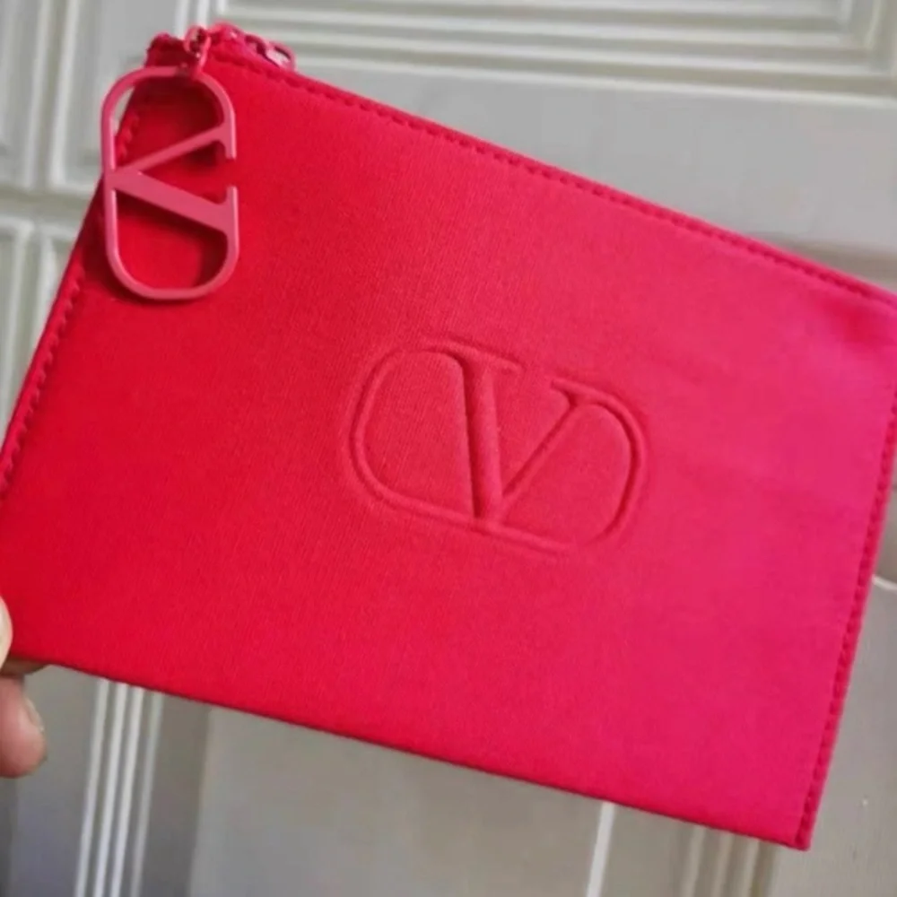 Valentino red cosmetic bag - Picture 2 of 7